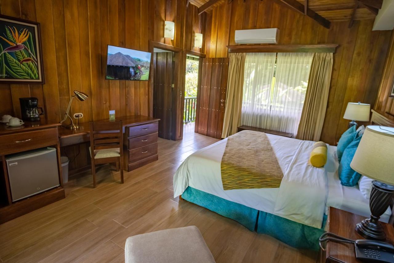 Hotel Lomas Del Volcan La Fortuna Ngoại thất bức ảnh